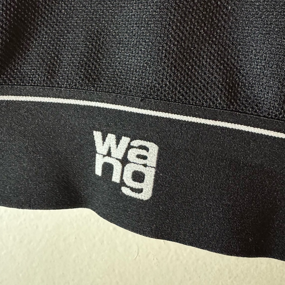 Alexander Wang crop top. Large. Black. - Picture 4 of 7